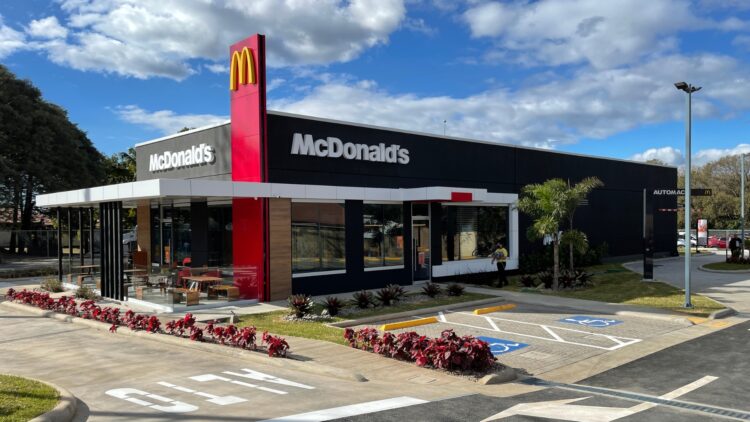 Arcos Dorados abre portal para recibir propuestas de terrenos para nuevos restaurantes McDonald’s