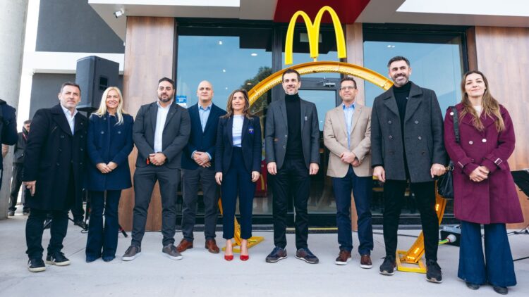 [Argentina] McDonald’s se expande y abre su primer local en Junín generando 80 nuevos puestos de trabajo