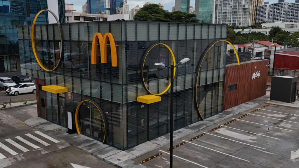 [Panamá] Arcos Dorados abre el portal de Real Estate para potenciar el crecimiento estratégico de nuevos restaurantes 