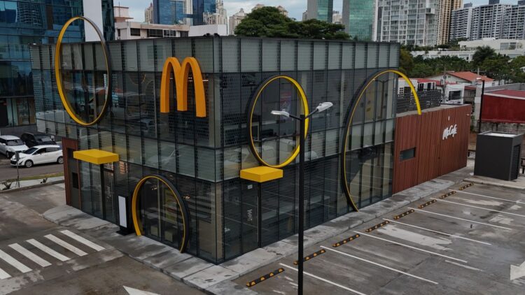 [Panamá] Arcos Dorados abre el portal de Real Estate para potenciar el crecimiento estratégico de nuevos restaurantes 