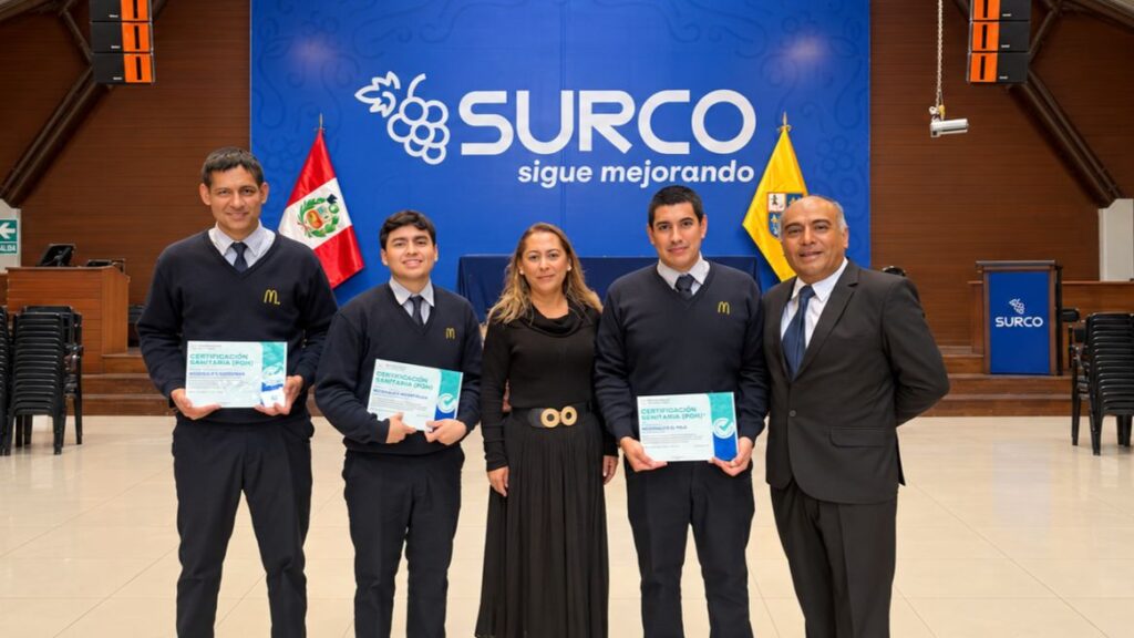 [Perú] Obtenemos la Certificación de Restaurante Saludable y destacamos como la única compañía del sector de comida rápida en Surco