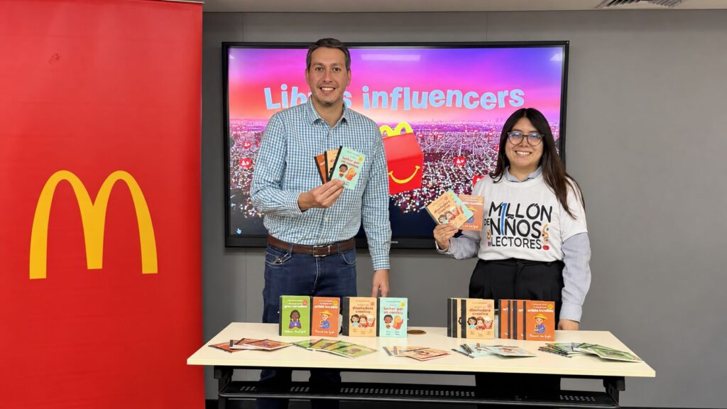[Perú] Arcos Dorados entrega 2.000 libros para promover la lectura infantil en el país